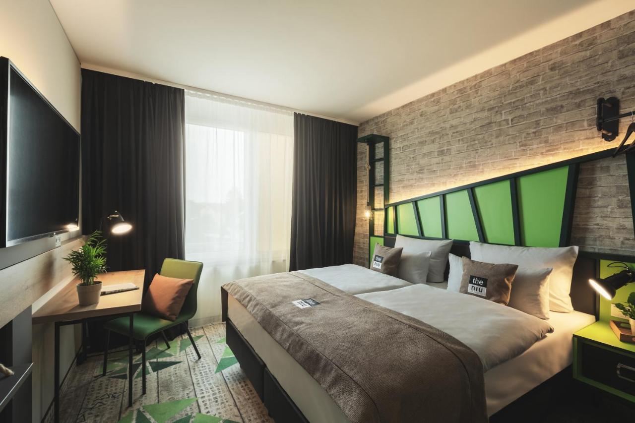 - The Niu, Hop By Ihg 3*