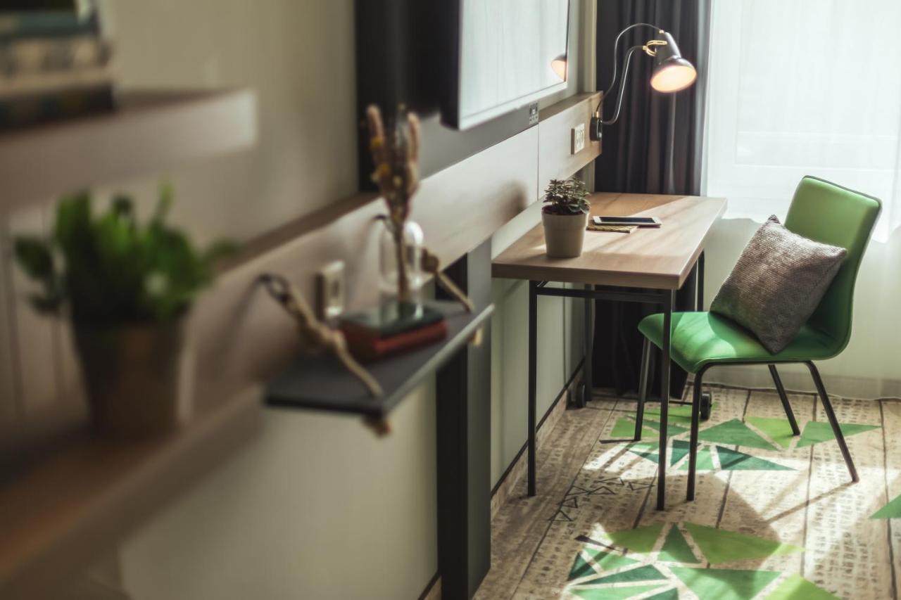 - The Niu, Hop By Ihg Forchheim (Bavaria)